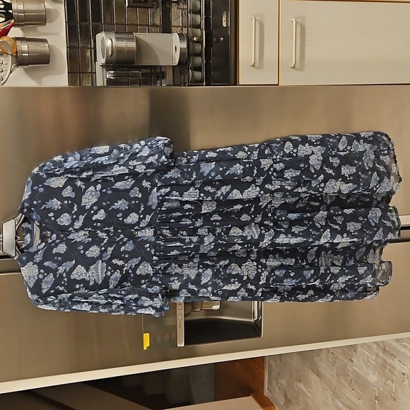 đź’•RAQUEL ALLEGRAđź’• Peasant Tiered Dress ~100% Silk Navy Blue Print Medium - Picture 11 of 16